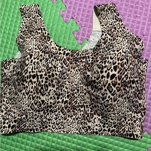 Victoria Secret Leopard Print Sport Bra Large